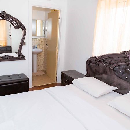 Benjamin Guest House Yiewsley Dış mekan fotoğraf